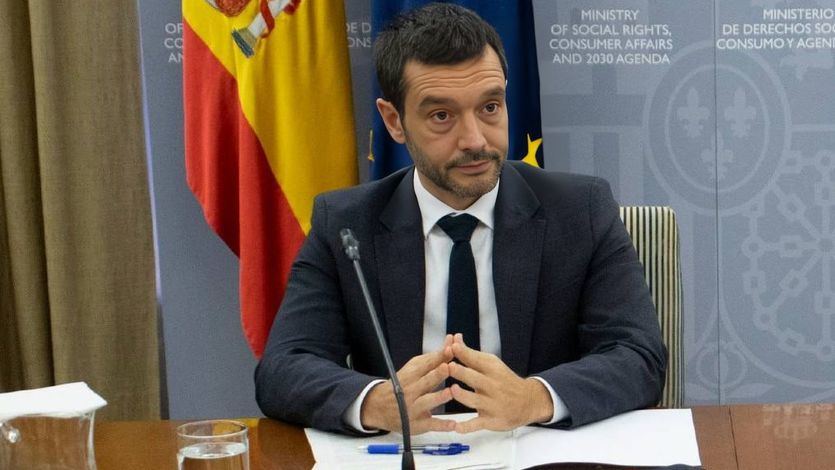 Pablo Bustinduy, ministro de Derechos Sociales