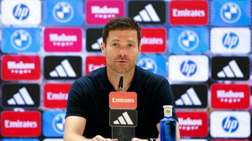 Xabi Alonso, en rueda de prensa