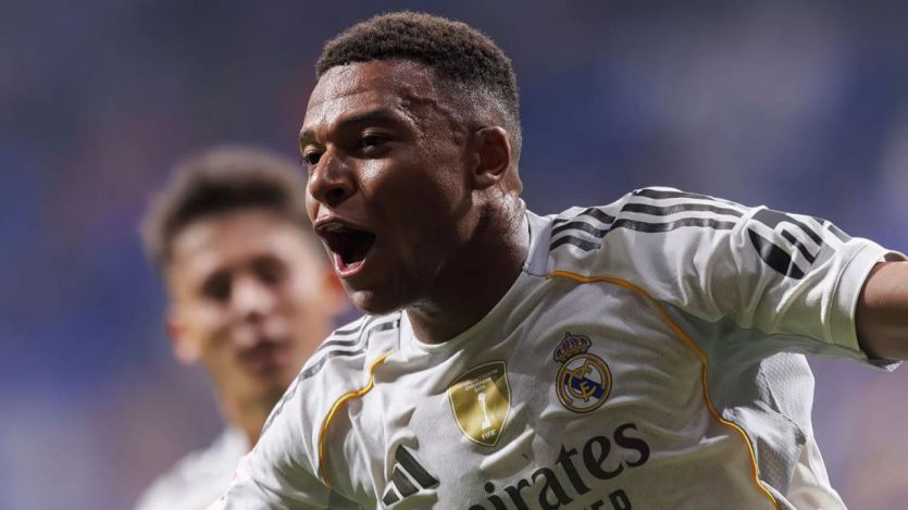 Mbappé celebra un gol