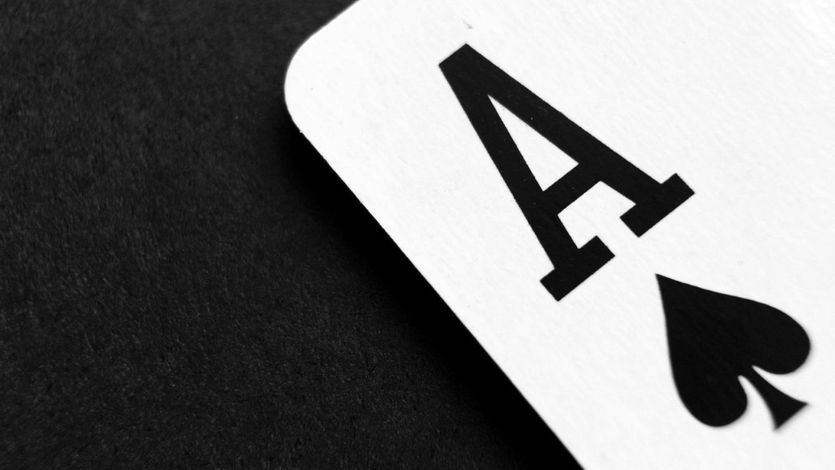 Cómo jugar al baccarat en un casino online