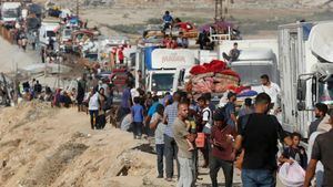 450.000 personas han huido de Gaza mientras Israel endurece la ofensiva y cierra carreteras de salida