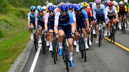 Ciclistas del equipo Israel - Premier Tech