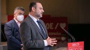 Ábalos rompe con su abogado alegando "diferencias irreconducibles" a dos días de su cita ante el Supremo