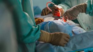 La sanidad pública madrileña, pionera en tratar con éxito miomas a mujeres