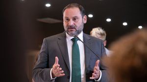 El explosivo auto del juez contra Ábalos: rapapolvo por el hecho de que siga como diputado