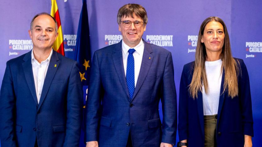 Puigdemont, en un acto de Junts con Jordi Turull y Míriam Nogueras