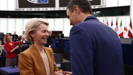 Pedro Sánchez y la presidenta de la Comisión Europea, Ursula von der Leyen