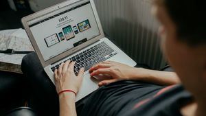 Consumo sanciona a Betfair, 888 y Codere y otros operadores de juego online