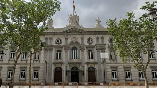 Fachada de la sede del Tribunal Supremo