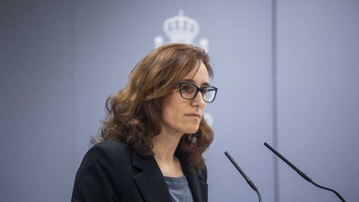 La ministra Mónica García