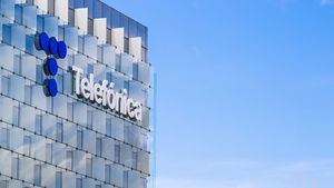 Telefónica ofrece que el 82% del ERE sean prejubilaciones a partir de 55 años