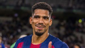 El barcelonista Ronald Araujo, primera baja en el fútbol de élite por salud mental