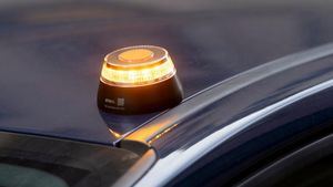 Qué hacer si ya tienes comprada una baliza v16 no homologada: derecho a devolución