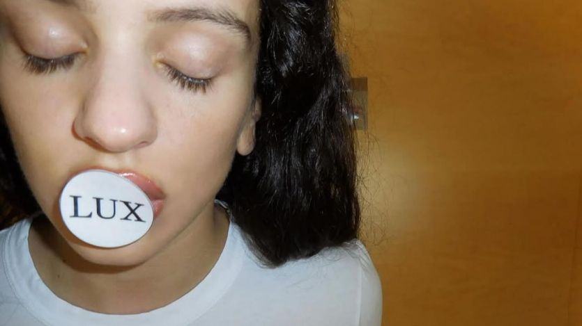 Sesión fotográfica de Rosalía para 'Lux'