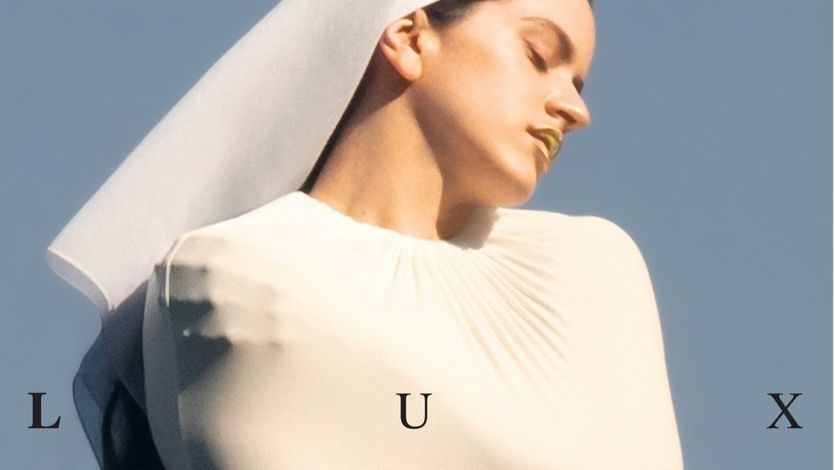 Rosalía, en la portada del disco 'Lux'
