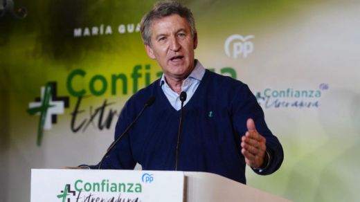 Feijóo interviene en un mitin en Puebla de Alcocer (Badajoz)