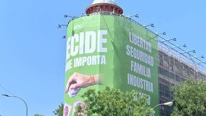 Los casos de acoso sexual llegan a Vox: su ex responsable de las redes sociales, señalado