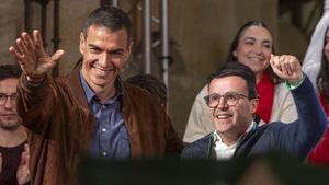 El PSOE, tras su batacazo: "¿Para qué convocaron elecciones anticipadas Guardiola y Feijóo?"