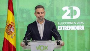 Abascal lo tiene claro: "Vox es el gran triunfador de estas elecciones en Extremadura"