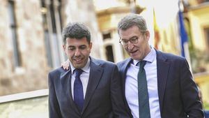 Lío por los mensajes entre Feijóo y Mazón el día de la DANA: entre excusas y peticiones de dimisión