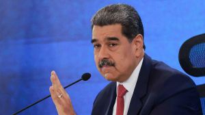 EEUU anuncia que Maduro será juzgado por "delitos penales" y no realizará más ataques en Venezuela