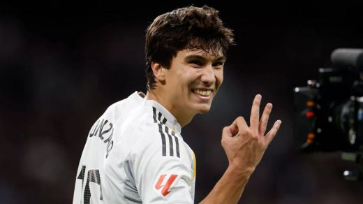 Gonzalo García celebra un gol