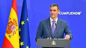 Pedro Sánchez habla con Delcy Rodríguez y Edmundo González: "Queremos contribuir a acercar posiciones"
