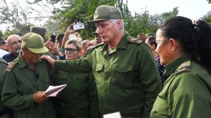 Cuba opta por la 'vía Delcy': ofrece diálogo a EEUU para sobrevivir con "respeto" y sin "coerción"