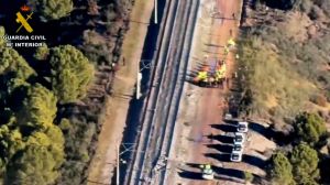 Sube a 40 el número de muertos en el accidente de tren de Adamuz, 12 personas siguen en la UCI