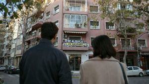 Los pequeños propietarios quedan fuera del decreto antidesahucios y Podemos estalla: "Asco absoluto"