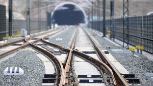 El PP denuncia que el Gobierno "oculta" el estado real de la red ferroviaria: descarrilamientos, roturas...