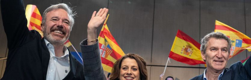 Jorge Azcón, con Feijóo en Teruel