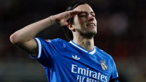 Los goles del Valencia-Real Madrid (0-2), en vídeo: el de Carreras fue todo un eslálom