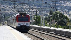 Los sindicatos desconvocan la huelga ferroviaria tras alcanzar un acuerdo con Puente