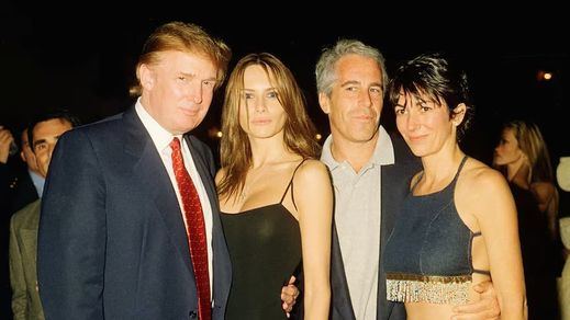Foto de archivo de Epstein, Maxwell, Melania Trumo y Donald Trump