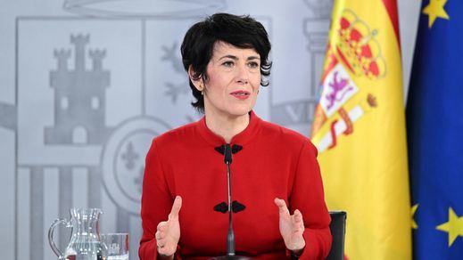 La ministra Elma Saiz