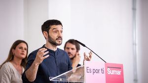 Bustinduy, el ministro al que insultan los poderosos, que dejó Podemos y que podría liderar la izquierda