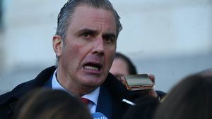 Ortega Smith, expulsado de manera definitiva de Vox