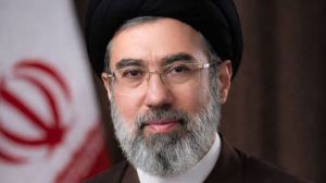 El nuevo líder iraní responde a EEUU: cerrará el estrecho de Ormuz y bombardeará sus bases