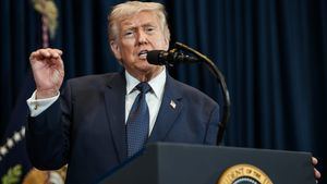 Trump amenaza con dejar la seguridad del estrecho de Ormuz a otros países: "Se pondrían las pilas rápido"