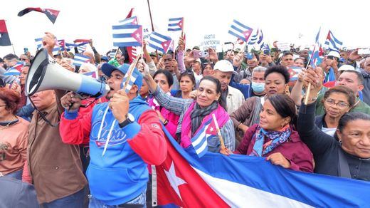 Manifestación en Cuba a favor de la revolución