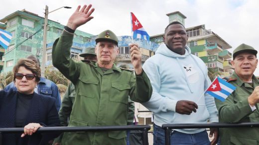 Cuba Díaz-Canel, en un evento en Cuba a favor de la revolución
