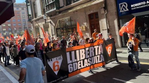 Manifestación por 'Las 6 de La Suiza'
