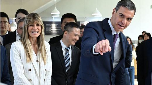 Begoña Gómez y Pedro Sánchez, en China