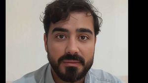 Alvise considera que el CIS no miente y que la culpa es de PP y Vox