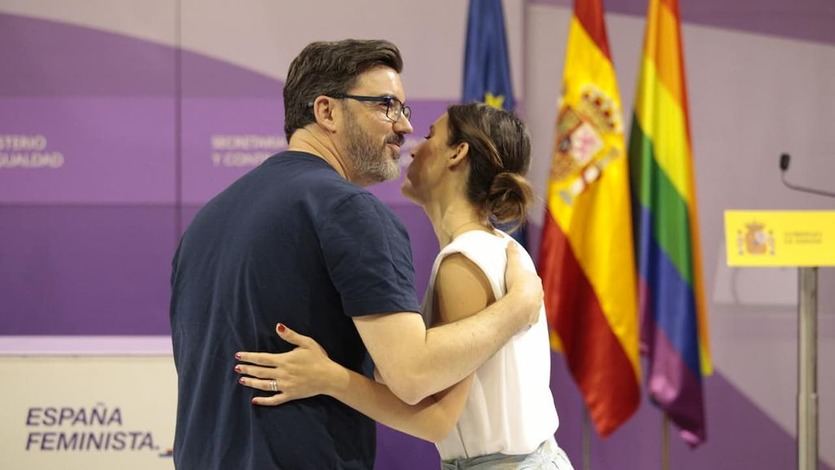 Toño Abad, responsable Confederal de UGT acción LGTBI, e Irene Montero, Ministra de Igualdad