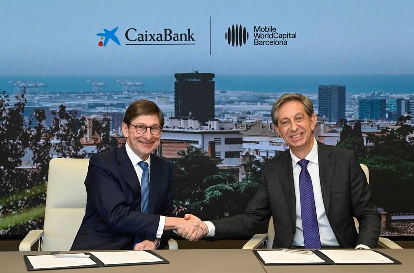 José Ignacio Goirigolzarri, presidente de CaixaBank, y Francesc Fajula, CEO de Mobile World Capital Barcelona