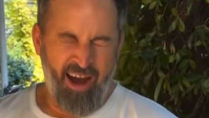 Abascal, trending tópic por sus declaraciones sobre los menas, el "macho ibérico"...