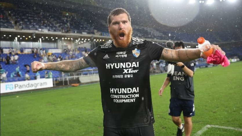 Adam Martin, futbolista húngaro miembro del Ulsan Hyundai (Corea del Sur)