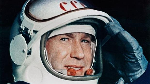 Fallece Alexéi Leónov, primer humano en hacer un paseo espacial